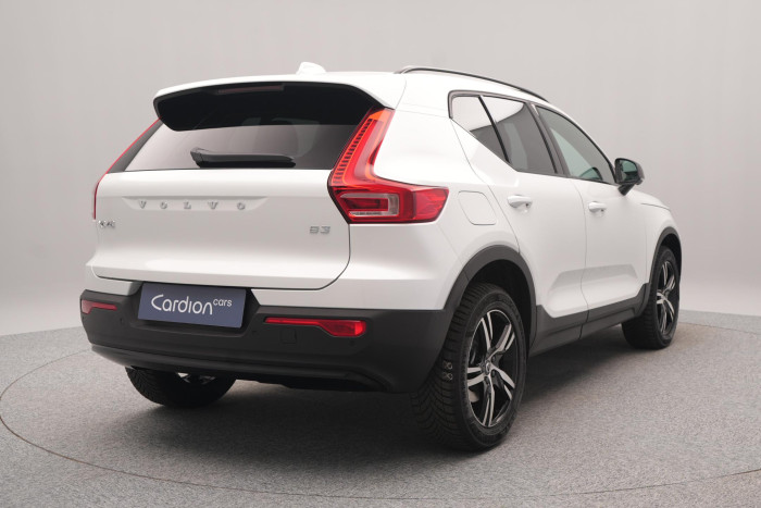 Volvo XC40 B3 AUT DARK PLUS