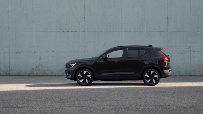 Volvo EX40 SINGLE MOTOR ELETRIC PLUS