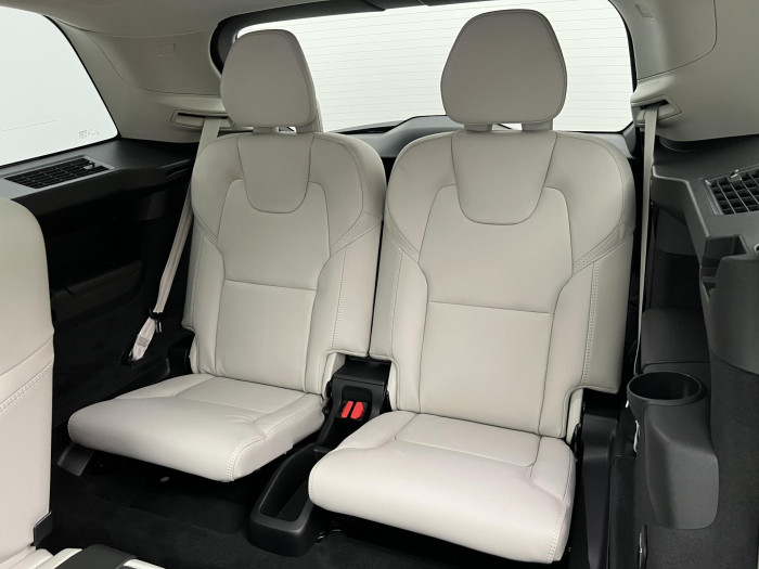 Volvo XC90 B5 AWD AUT BRIGHT PLUS 7-míst