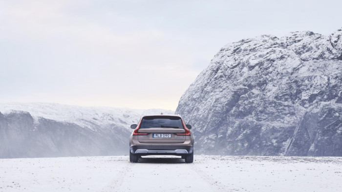 Volvo V90 B4 AWD AUT CROSS COUNTRY PLUS 2.0 Plus