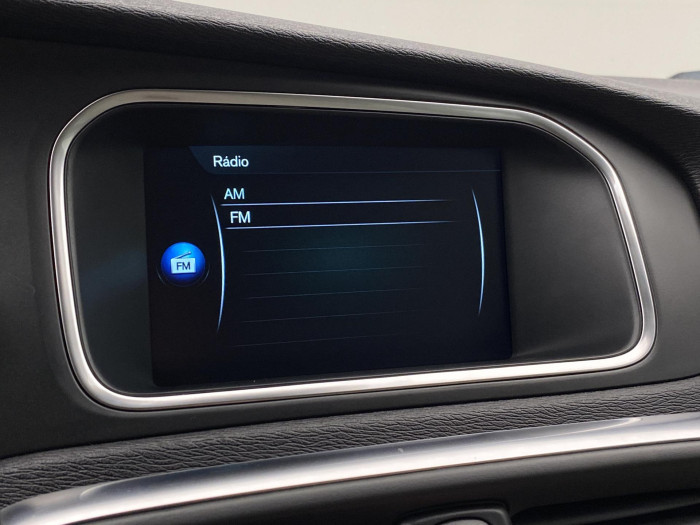 Volvo V40 CC D3 MOMENTUM OCEAN RACE 2.0 d CC CC Momentum