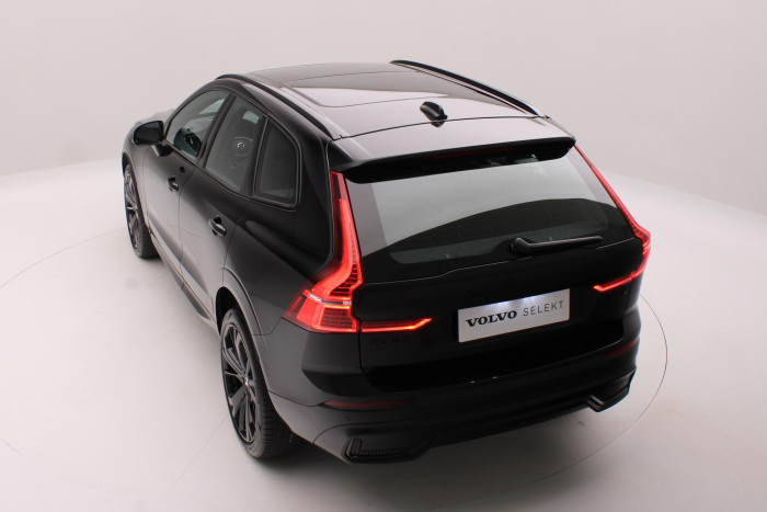 Volvo XC60 B5 AWD PLUS BLACK EDITION AUT