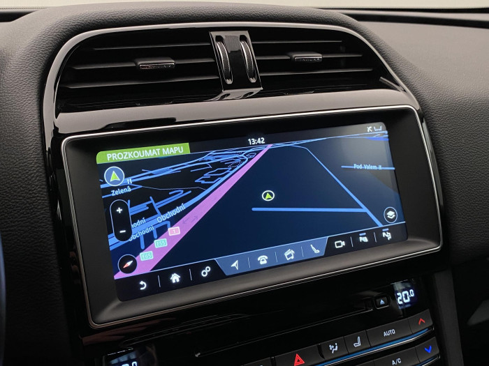 Jaguar F-Pace 30d S AWD AUT CZ REZERVACE 3.0 d