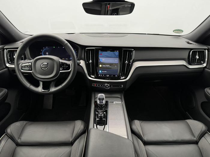 Volvo S60 B5 AWD ULTIMATE DARK AUT