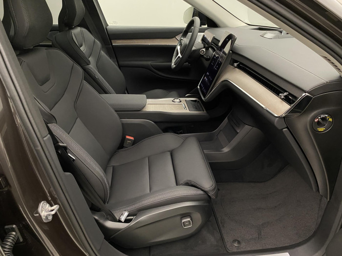 Volvo EX90 PURE ELECTRIC TWIN ULTRA 7míst