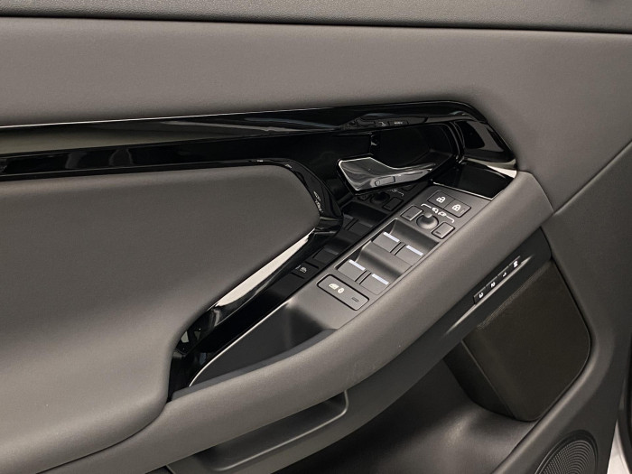 Land Rover Range Rover Evoque D165 R-DYNAMIC SE  AWD AUT 2.0 d Dynamic SE