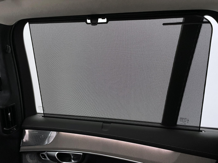 Volvo XC90 T8 AWD RECHARGE DARK ULTRA