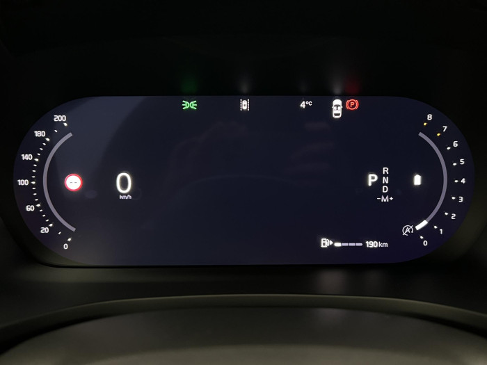 Volvo V60 B4 DARK ULTRA AUT