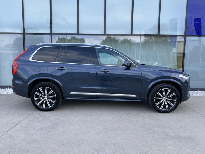 Volvo XC90 B5 AWD INSCRIPTION 7MÍSTNÁ Aut