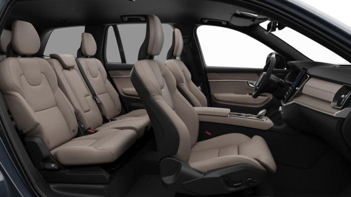 Volvo XC90 B5 AWD AUT DARK PLUS 7míst