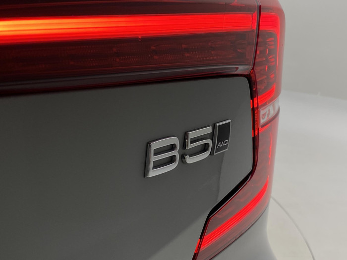 Volvo S60 B5 AWD ULTIMATE DARK AUT