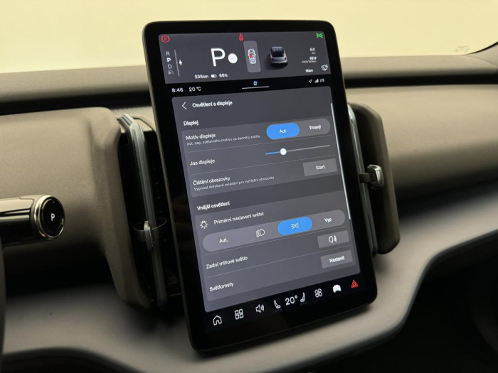 Volvo EX30 PURE ELECTRIC RECHAR. CORE RWD