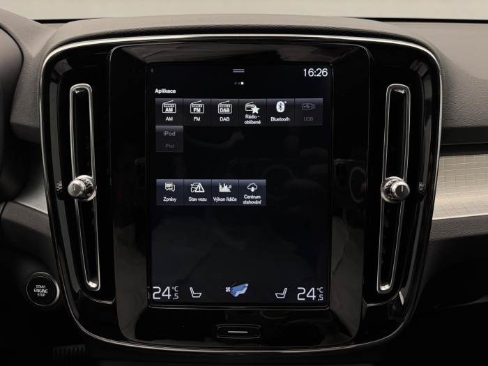 Volvo XC40 T5 AWD MOMENTUM PRO AUT 2.0 Momentum