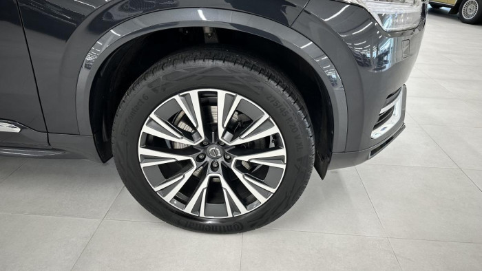 Volvo XC90 B5 AWD INSCRIPTION REZERVACE