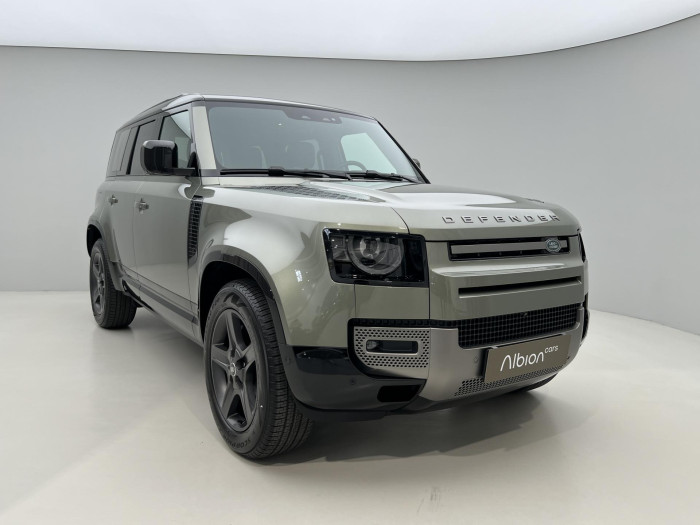 Land Rover Defender 110 D300 X-DYNAMIC SE AWD AUT 3.0 d Dynamic SE