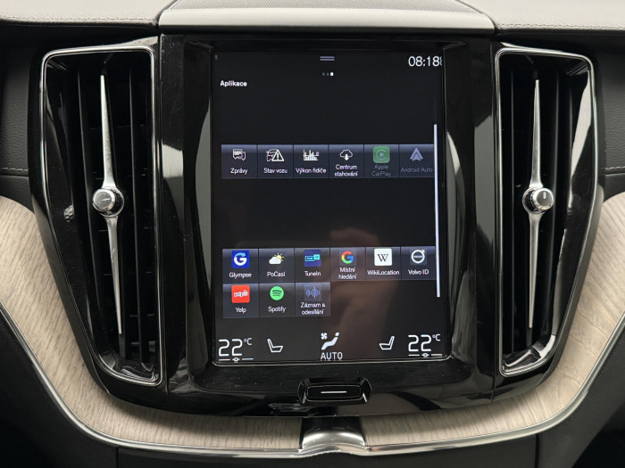 Volvo XC60 B4 INSCRIPTION AUT CZ