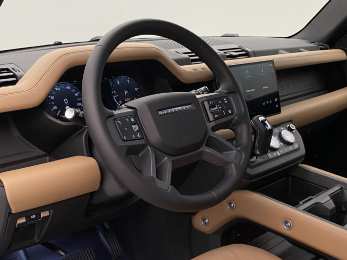 Land Rover Defender 110 D300 X-DYNAMIC HSE AWD AUT 3.0 d Dynamic