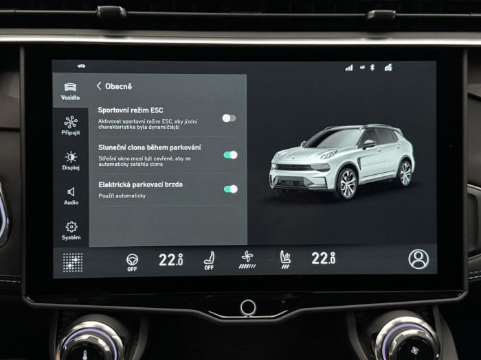 Lynk & Co 01 PHEV DCT AUT 1.maj