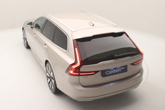 Volvo V90 T6 AWD Plug-in BRIGHT PLUS