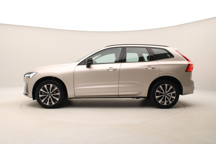 Volvo XC60 B4 AWD PLUS DARK AUT CZ