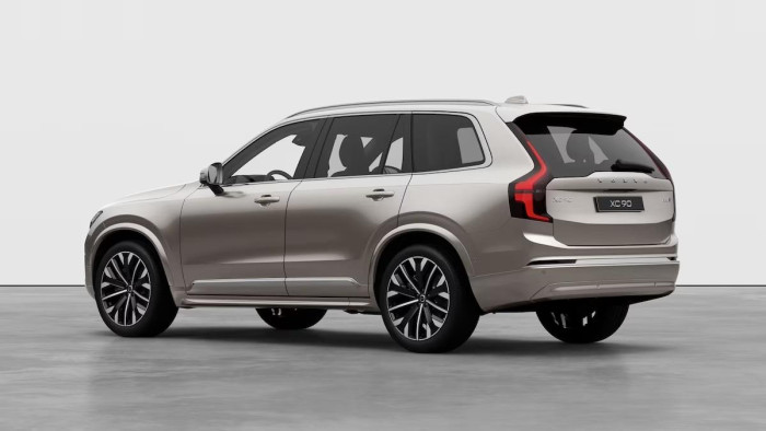 Volvo XC90 B5 AWD AUT BRIGHT ULTRA 7 míst