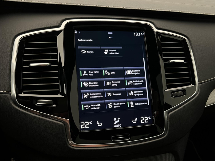 Volvo XC90 T8 AWD RECHARGE R-DESIGN 7MÍST
