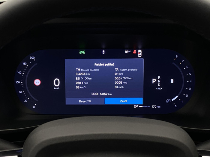 Volvo XC40 B3 DARK PLUS AUT CZ