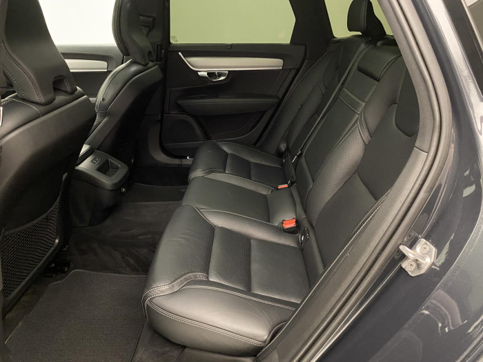 Volvo V90 CC D4 AWD MOMENTUM AUT 2.0 d CC CC Momentum
