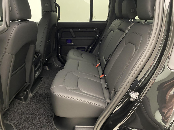 Land Rover Defender 110 X-DYNAMIC SE D250 3.0 d Dynamic SE