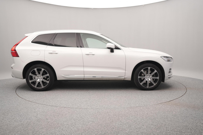 Volvo XC60 B4 INSCRIPTION AUT CZ