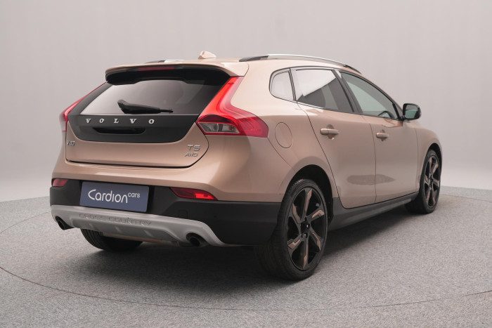Volvo V40 CC T5 AWD SUMMUM AUT CZ 2.5 CC CC Summum