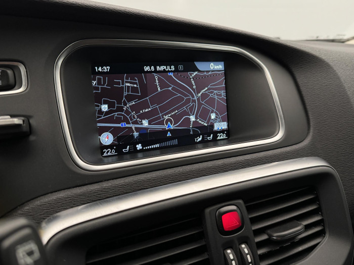 Volvo V40 CC T4 AWD MOMENTUM  AUT 2.0 CC CC Momentum