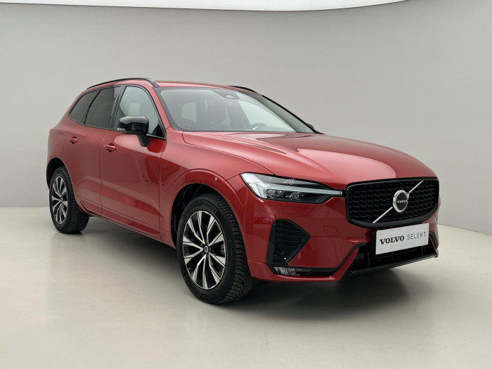 Volvo XC60 B4 AWD PLUS DARK AUT 1.maj.