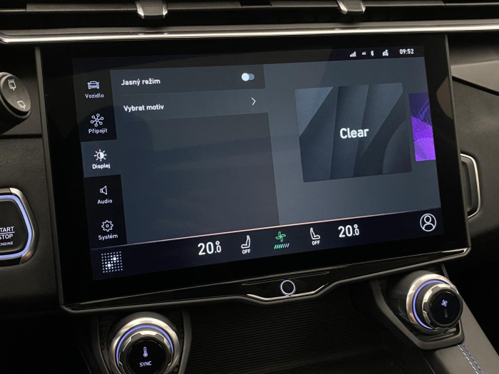 Lynk & Co 01 PHEV DCT AUT REZERVACE