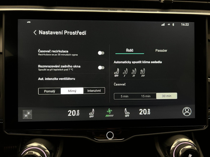 Lynk & Co 01 PHEV DCT AUT 1.maj.