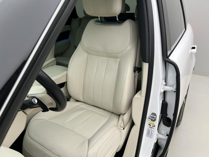 Land Rover Range Rover P550e AUTOBIOGRAPHY AWD AUT CZ