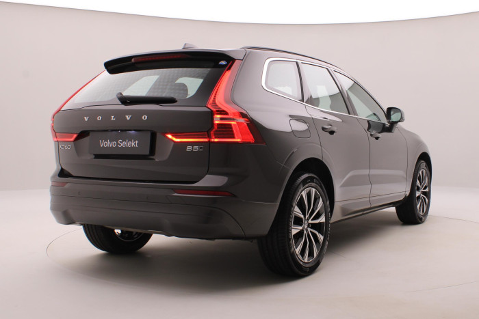 Volvo XC60 B5 AWD CORE AUT