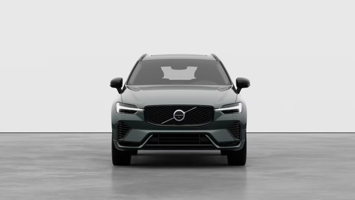 Volvo XC60 T6 AWD RECHARGE DARK ULTRA AUT