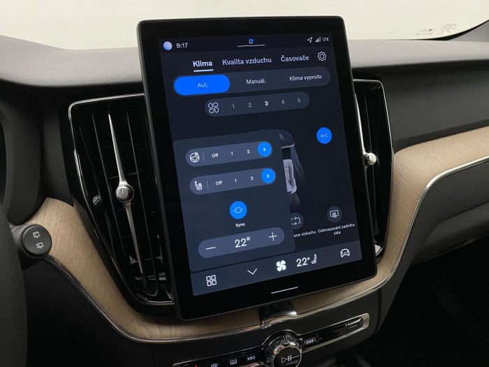 Volvo XC60 B5 AWD AUT DARK PLUS