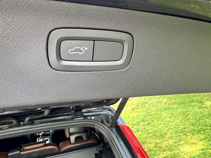 Volvo XC90 D5 AWD INSCRIPTION REZERVACE 2.0 d