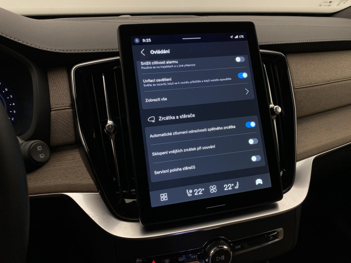 Volvo XC90 B5 AWD BRIGHT PLUS AUT CZ 7m