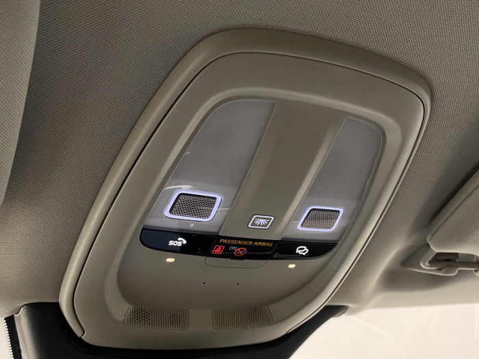 Volvo XC90 T8 AWD RECHARGE DARK PLUS 7m
