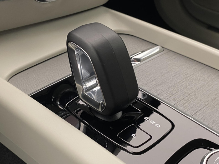 Volvo V60 B4 AUT BRIGHT PLUS