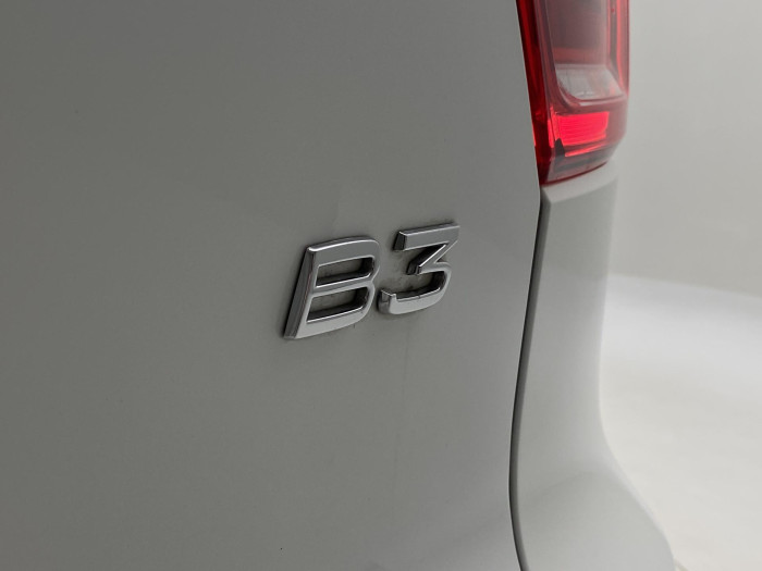 Volvo XC40 B3 DARK PLUS AUT CZ