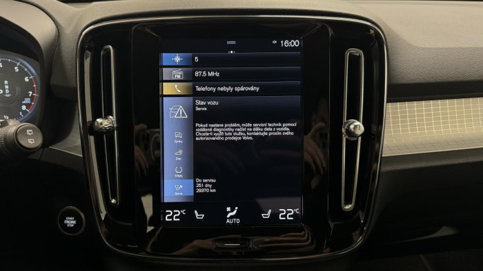 Volvo XC40 T2 MOMENTUM ADVANCED REZERVACE 1.5 Momentum