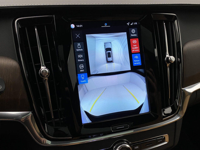 Volvo V90 T8 AWD Plug-in BRIGHT ULTRA