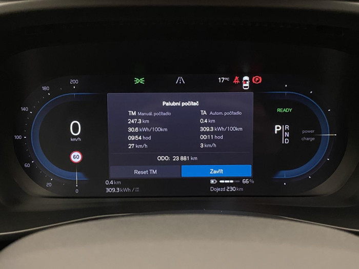 Volvo C40 AWD RECHARGE TWIN ENGINE