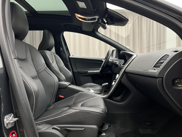 Volvo XC60 D4 AWD MOMENTUM AUT 2.4 d Momentum