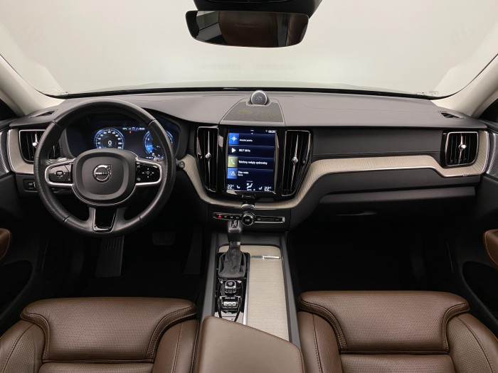 Volvo XC60 T6 AWD INSCRIPTION AUT CZ