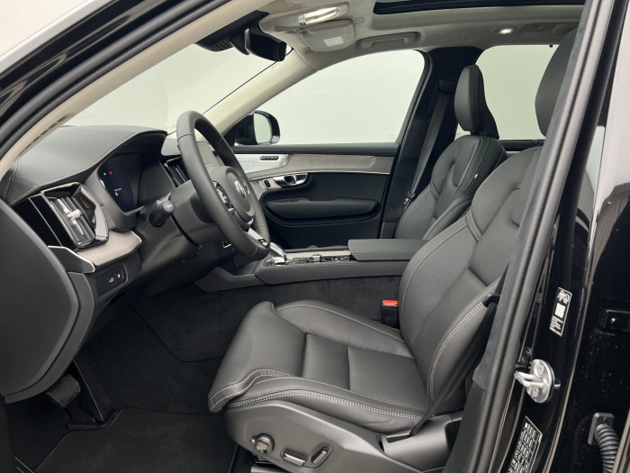 Volvo XC90 T8 AWD RECHARGE DARK ULTRA AUT